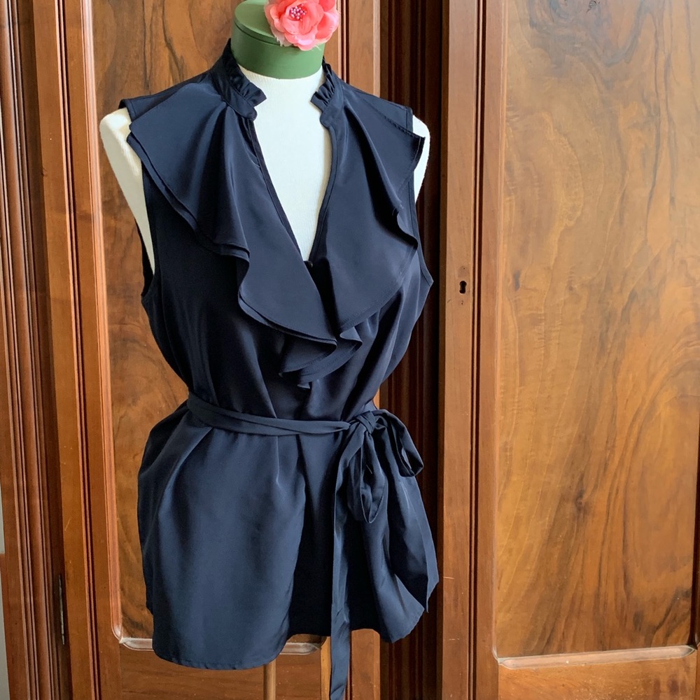 Apt. 9 Sleeveless Navy Dressy Blouse